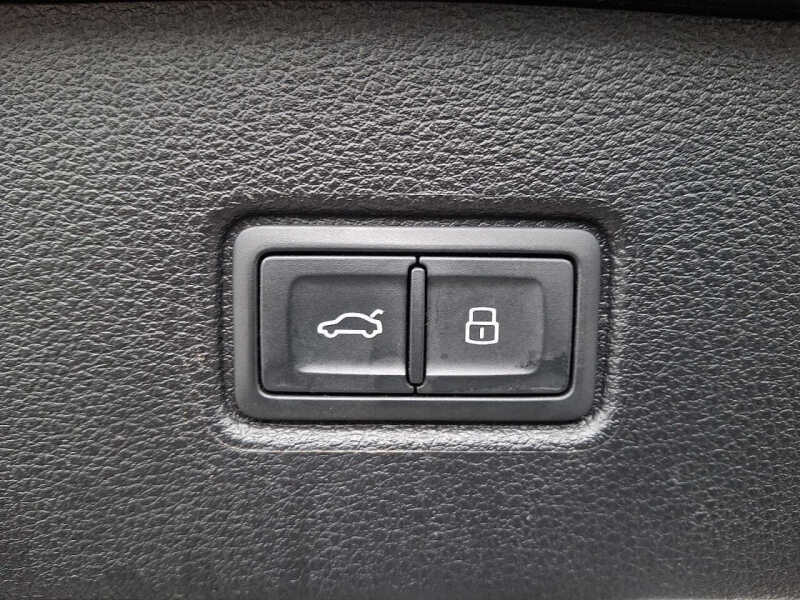 2023 Audi Q7 quattro Premium Plus 55 TFSI