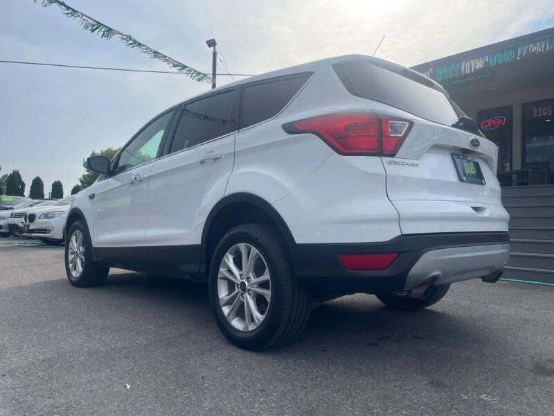 2019 Ford Escape SE