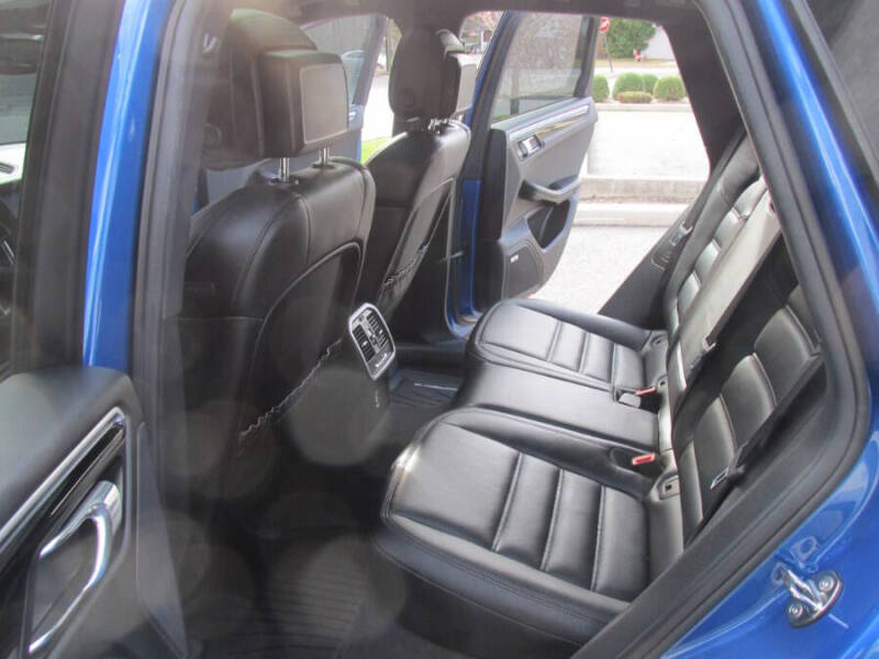 2017 Porsche Macan GTS