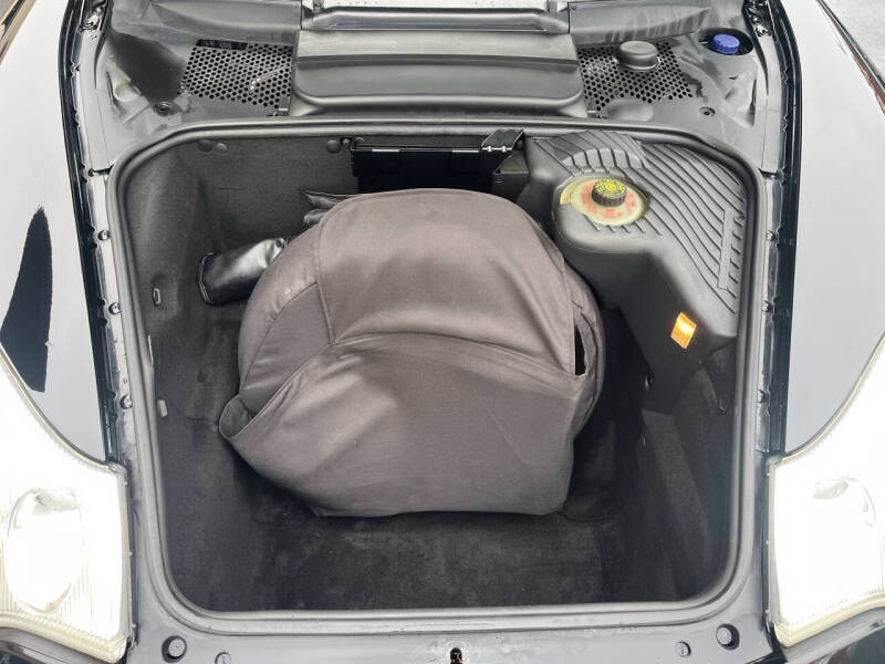 2003 Porsche 911 Carrera