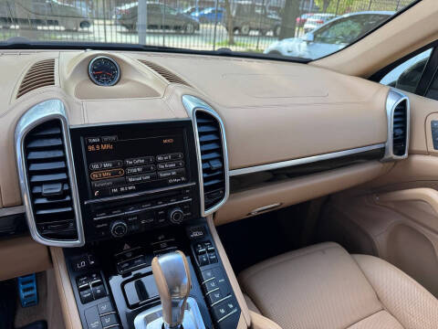 2015 Porsche Cayenne S