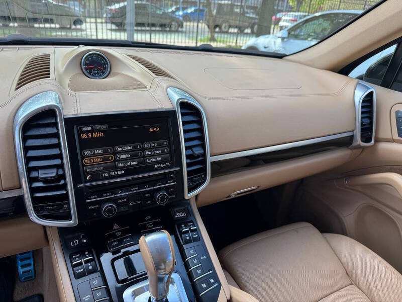2015 Porsche Cayenne S
