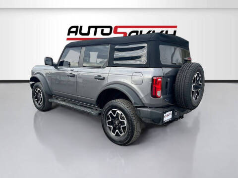 2023 Ford Bronco Base Advanced