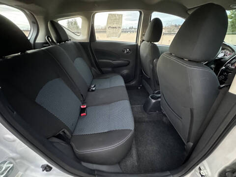 2017 Nissan Versa Note SV