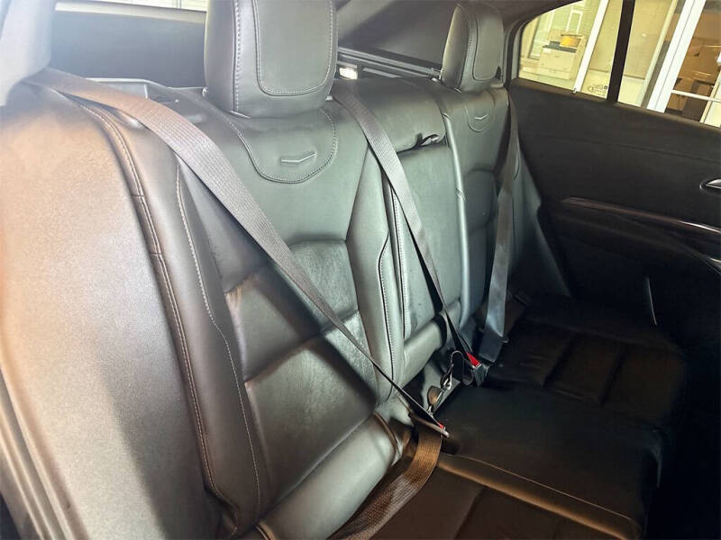 2022 Cadillac XT4 Luxury