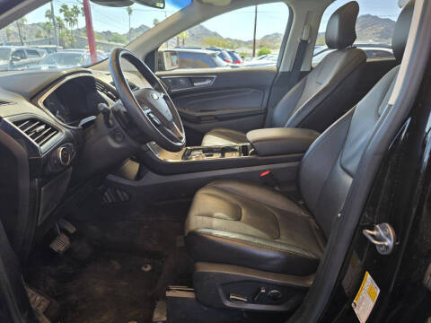 2019 Ford Edge Titanium