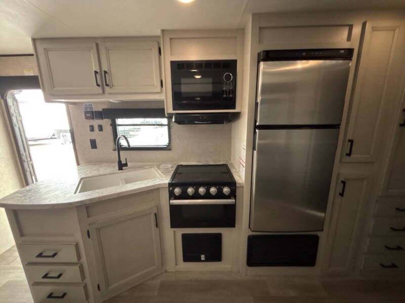 2022 Jayco  JAY FLIGHT