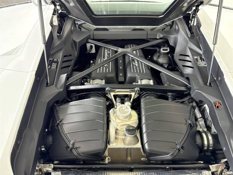 2024 Lamborghini Huracan Tecnica