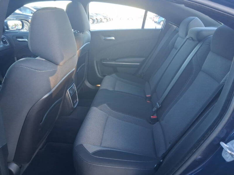 2015 Dodge Charger SXT