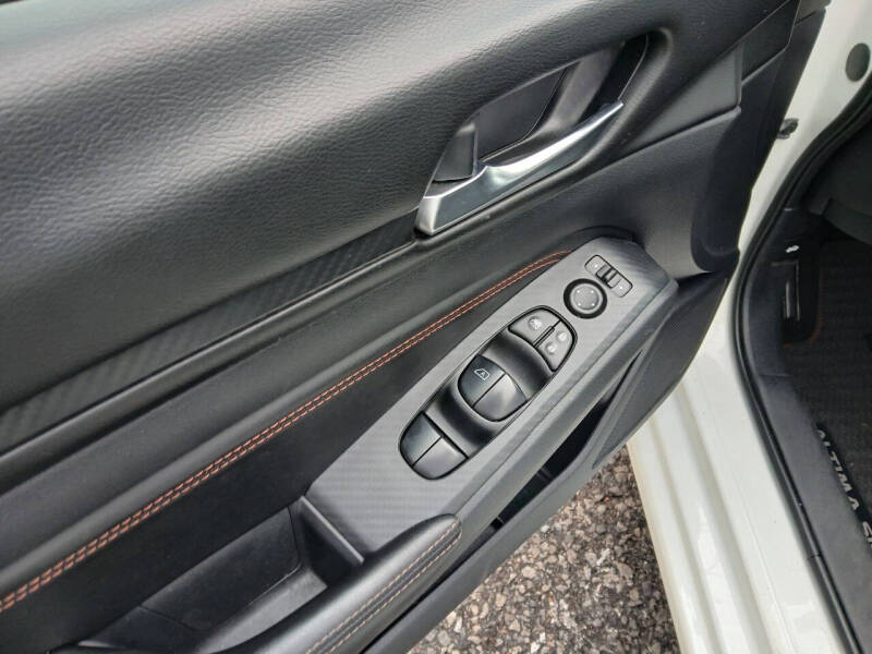 2020 Nissan Altima 2.5 SR