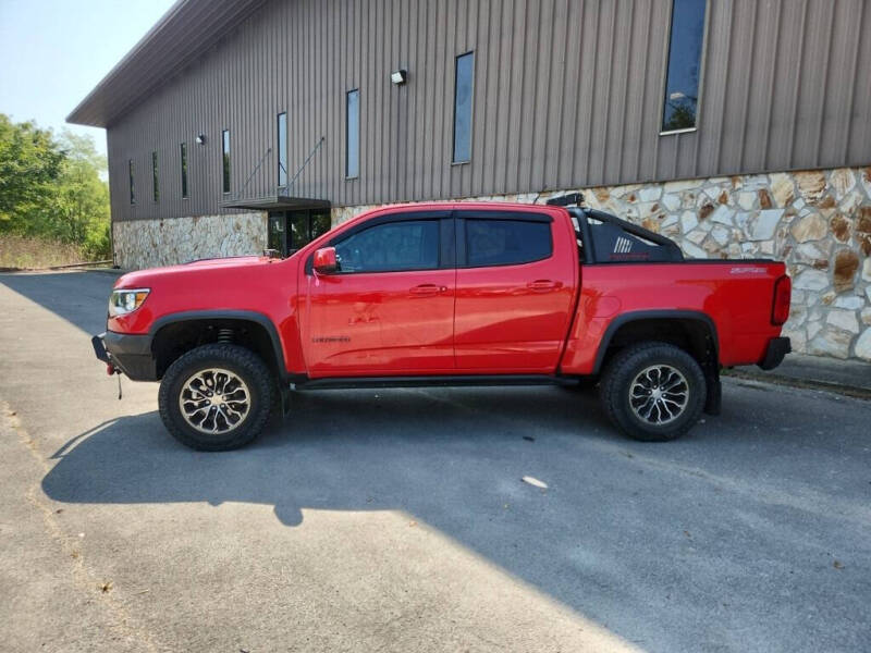 Used 2018 Chevrolet Colorado ZR2 with VIN 1GCGTEENXJ1124084 for sale in Maysville, KY