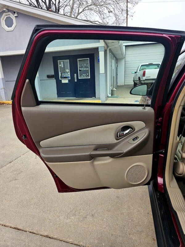 2004 Chevrolet Malibu Maxx LS