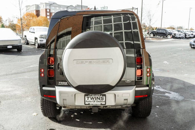 2023 Land Rover Defender 110 S