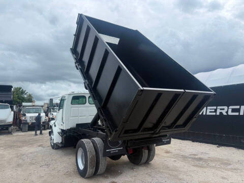 2000 Sterling L7501