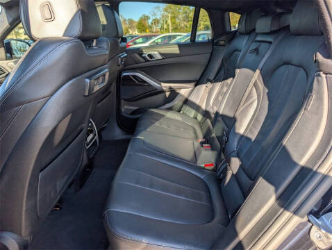 2021 BMW X6 xDrive40i