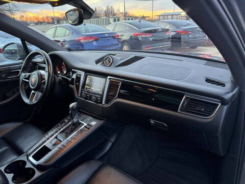 2016 Porsche Macan S