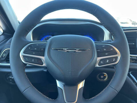 2026 Chrysler Pacifica Pinnacle