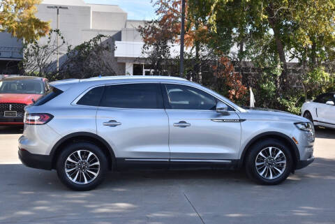 2022 Lincoln Nautilus Standard