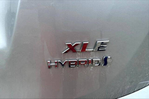 2016 Toyota RAV4 Hybrid XLE