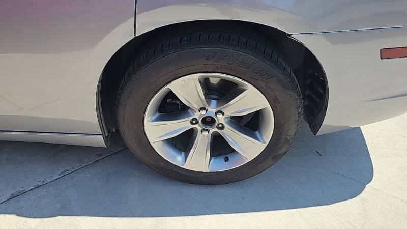 2014 Dodge Charger SE