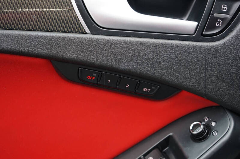 2012 Audi S4 3.0T quattro Prestige