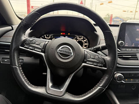 2019 Nissan Altima 2.5 SR