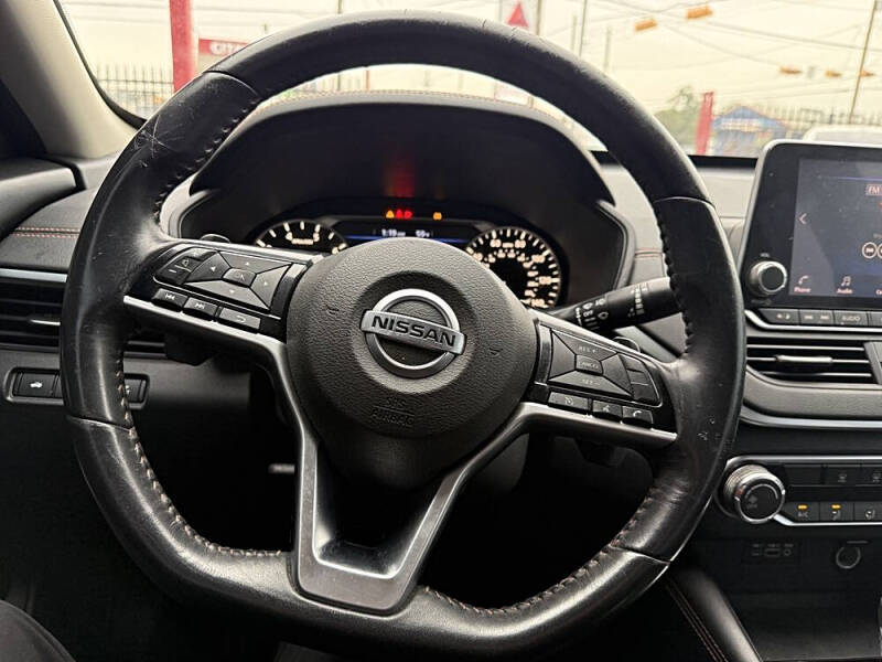 2019 Nissan Altima 2.5 SR