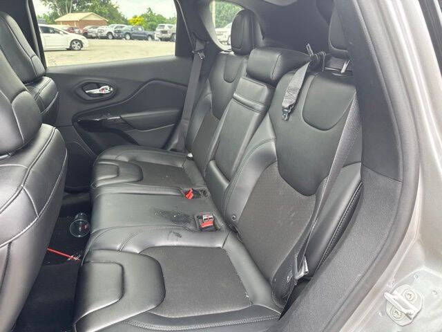 2019 Jeep Cherokee Altitude