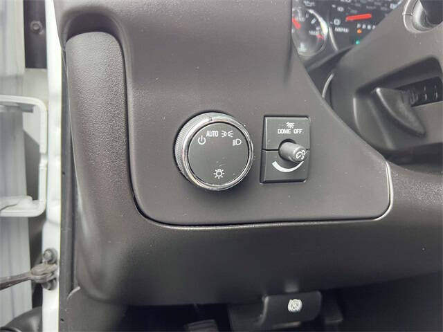 2024 Chevrolet Express 2500