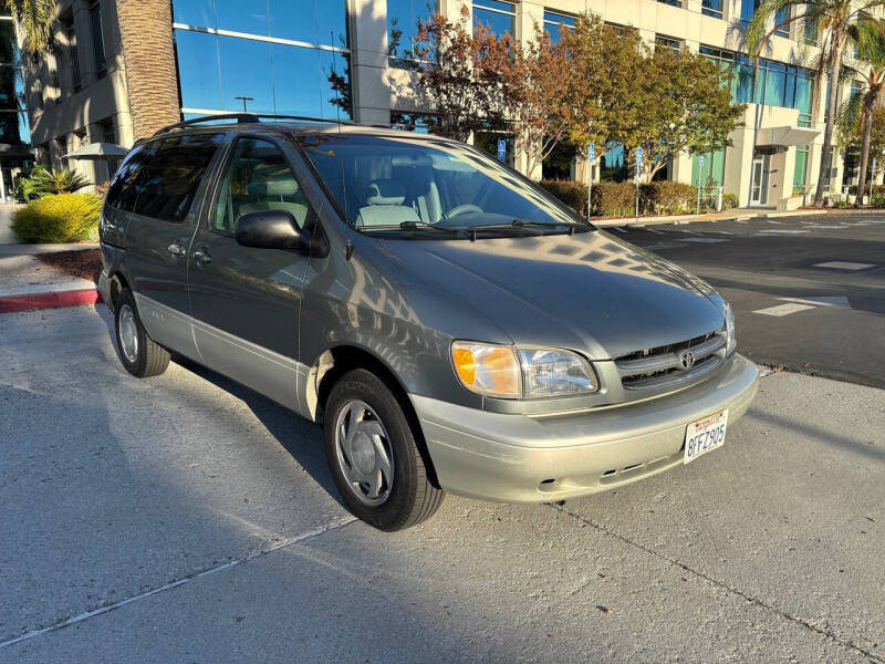 1998 Toyota Sienna XLE