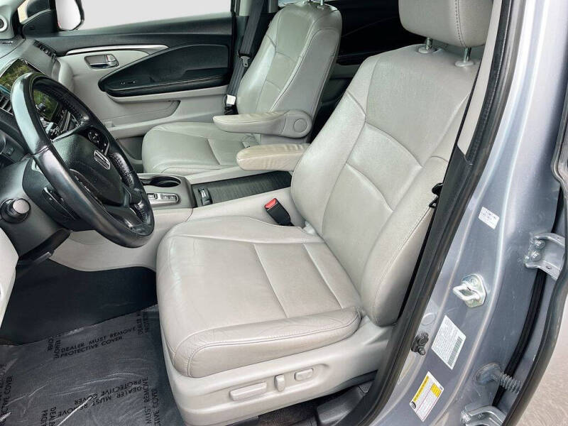 2022 Honda Pilot SE