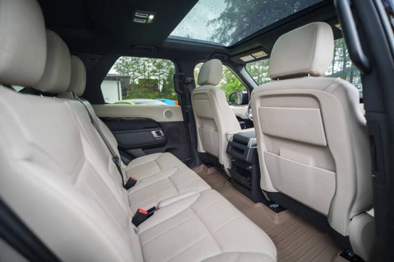 2019 Land Rover Discovery SE