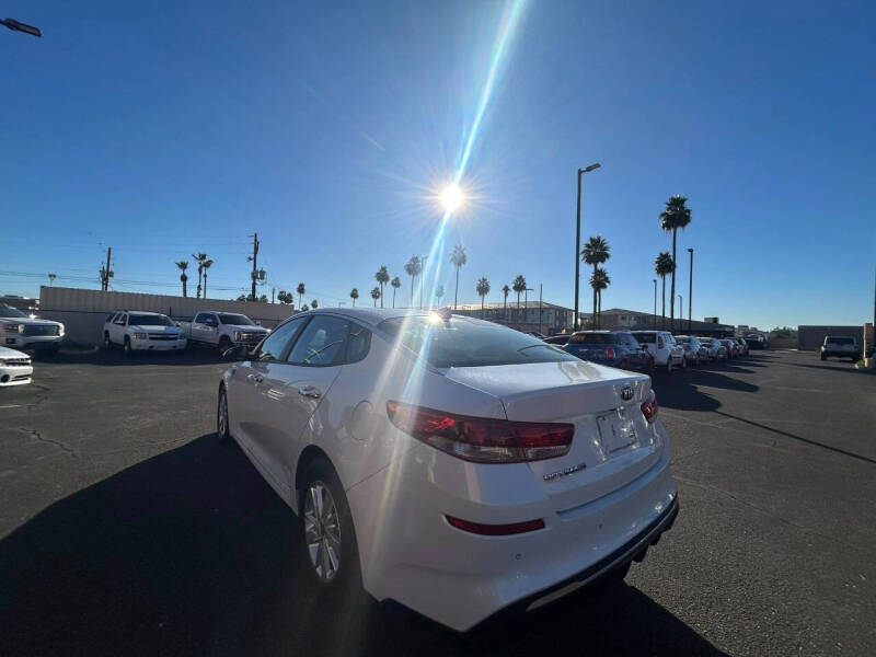 2019 Kia Optima LX