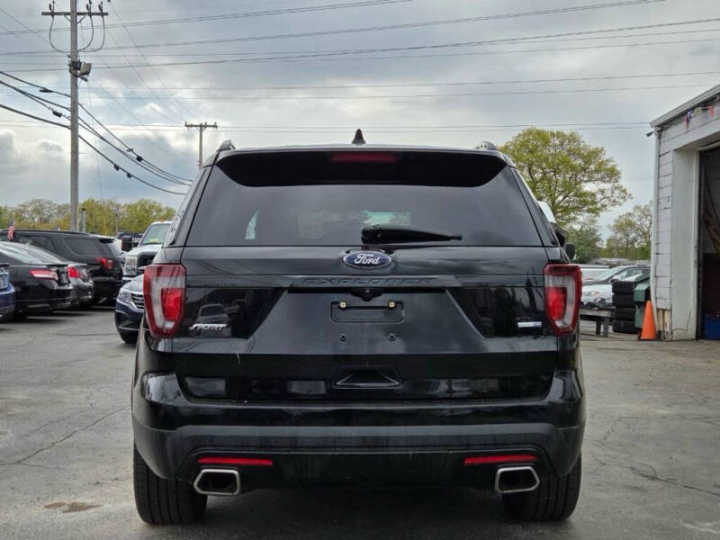 2016 Ford Explorer Sport