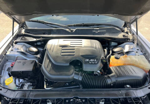 2017 Dodge Challenger SXT