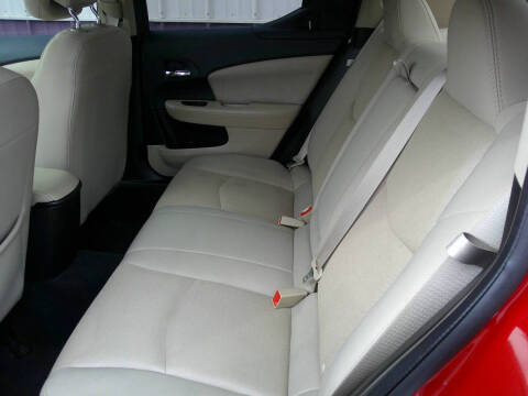 2013 Dodge Avenger SE