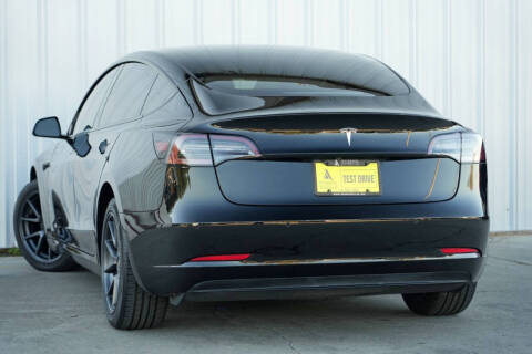 2021 Tesla Model 3 Standard Range Plus