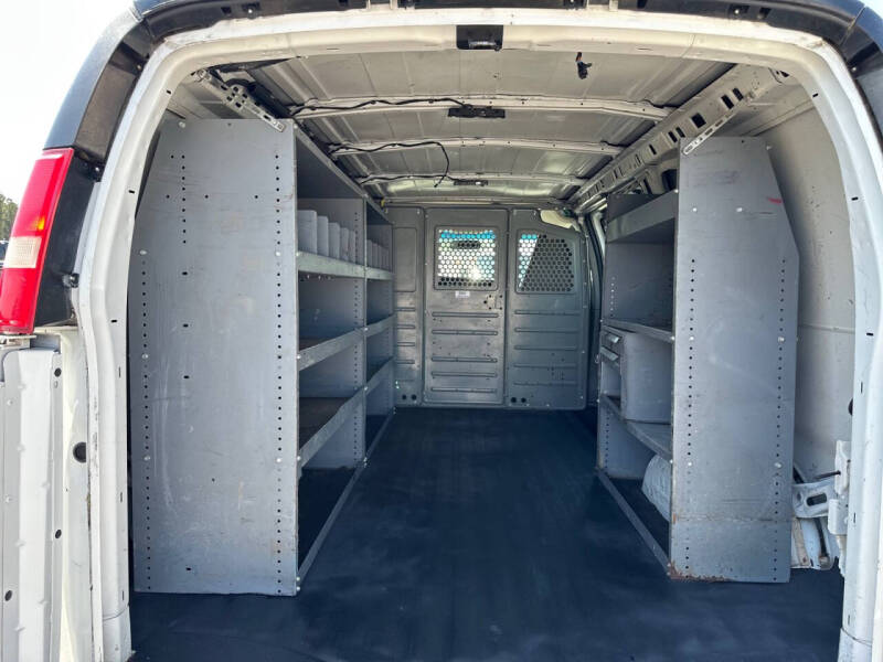 2019 Chevrolet Express 2500