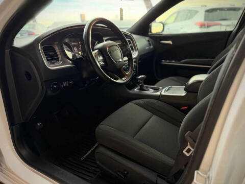 2020 Dodge Charger SXT