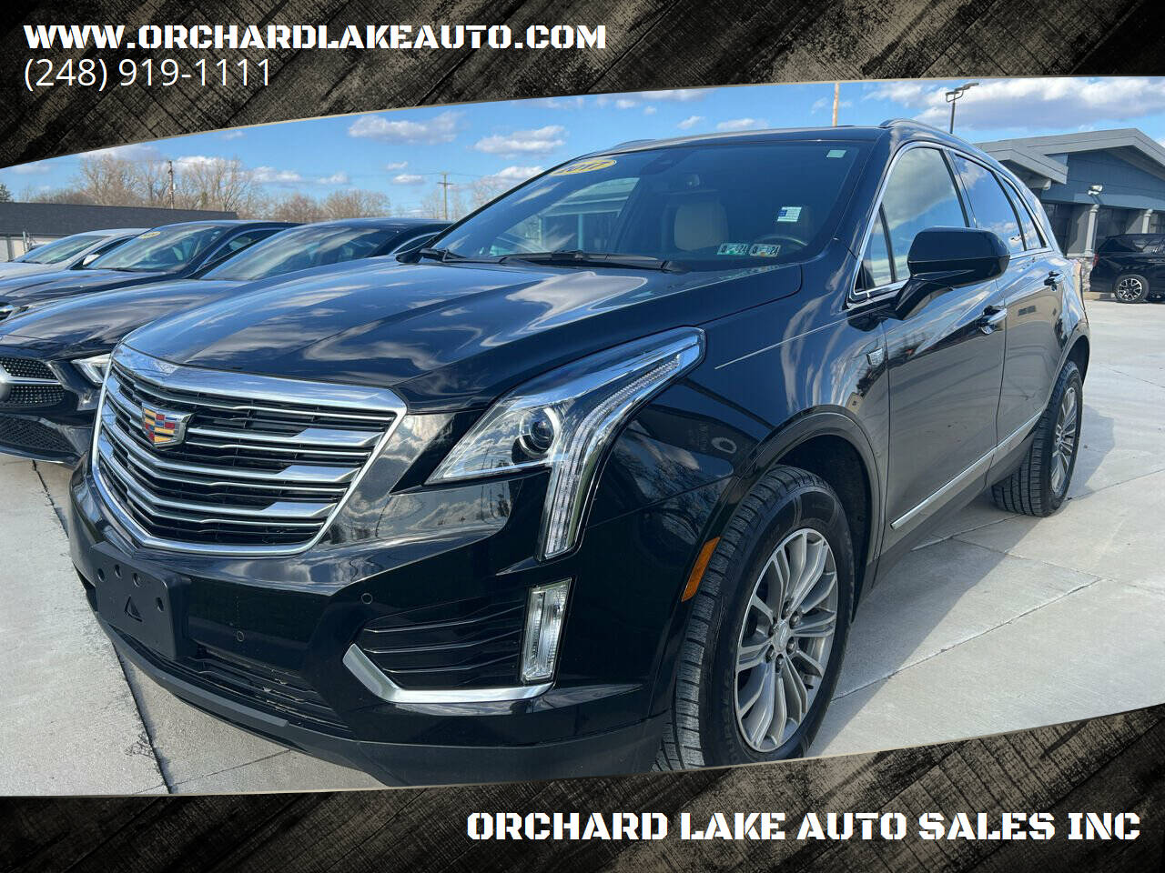 2017 Cadillac XT5 for sale at ORCHARD LAKE AUTO SALES INC in Farmington Hills, MI