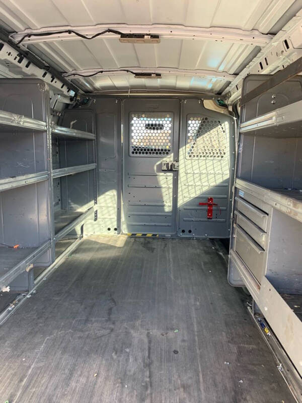 2016 Chevrolet Express 2500