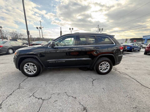 2020 Jeep Grand Cherokee Laredo E