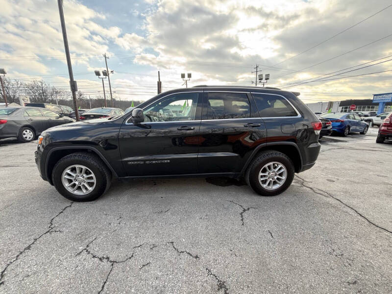 2020 Jeep Grand Cherokee Laredo E