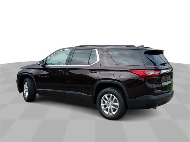 2021 Chevrolet Traverse for sale at Bowman Auto Center in Clarkston, MI