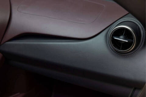 2020 McLaren 720S Spider Luxury