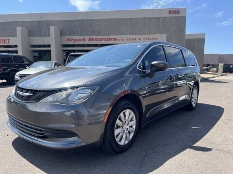 2018 Chrysler Pacifica for sale at Newman Auto Network in Phoenix AZ