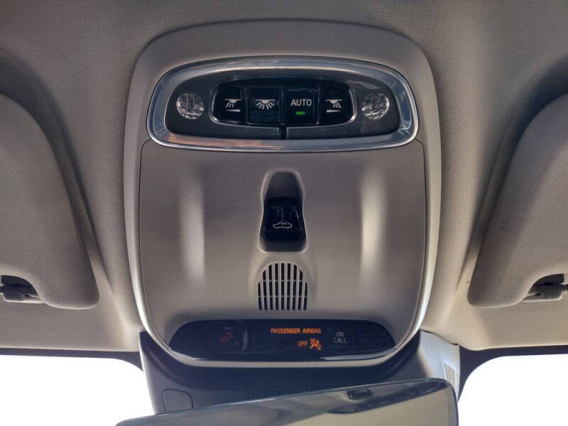 2022 Volvo S60 Recharge T8 R-Design Expression