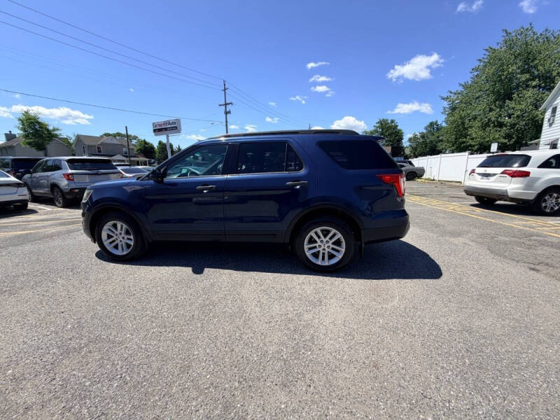 2016 Ford Explorer