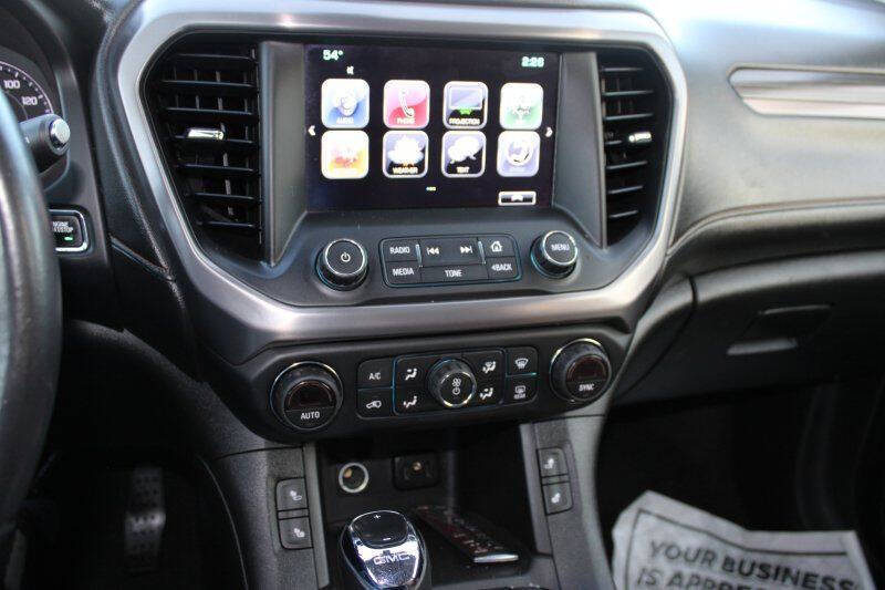 2017 GMC Acadia SLT-1