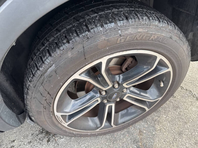 2015 Ford Explorer Sport